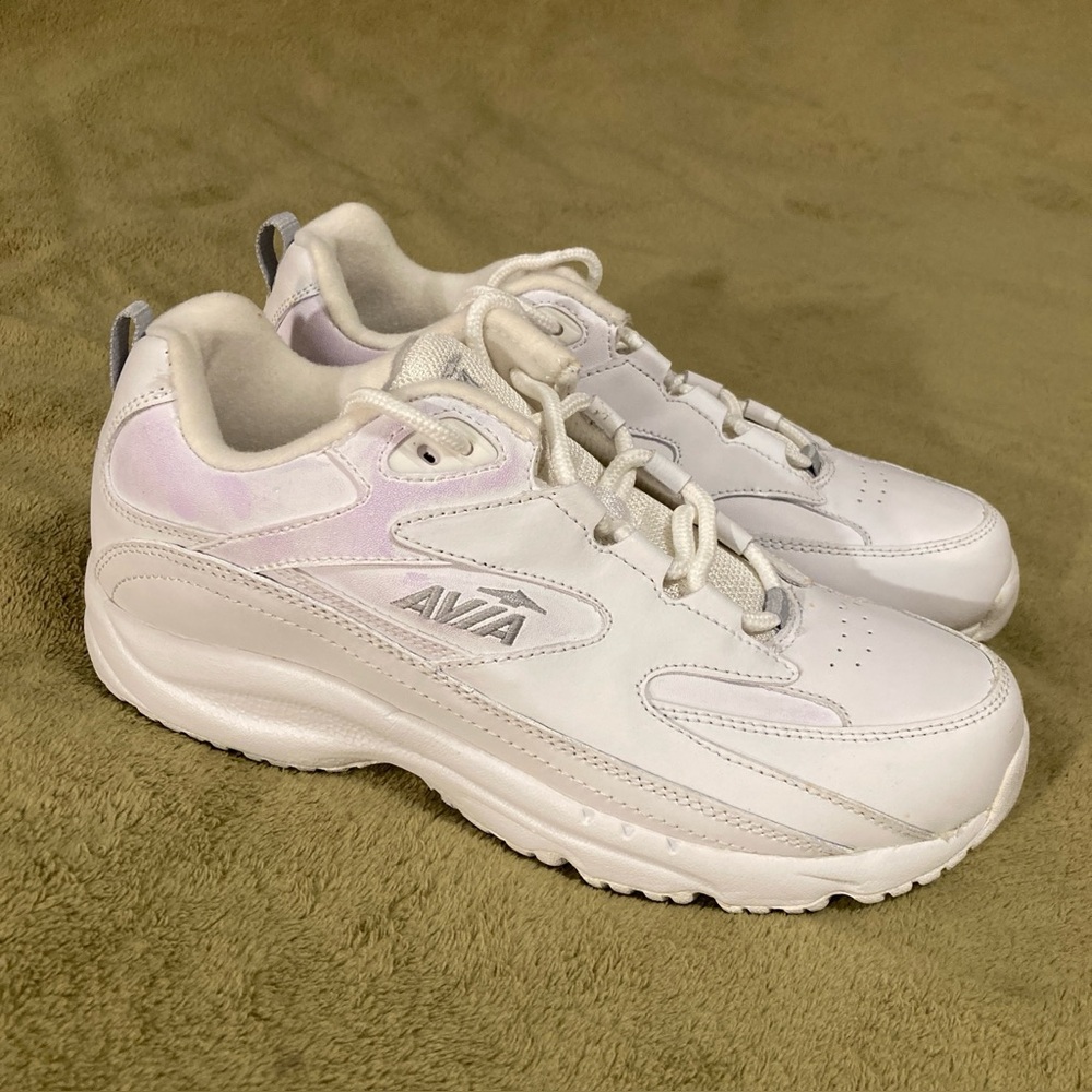 NIB Avia Vintage 80s 90s Walking Shoe Sneakers White Size 8W